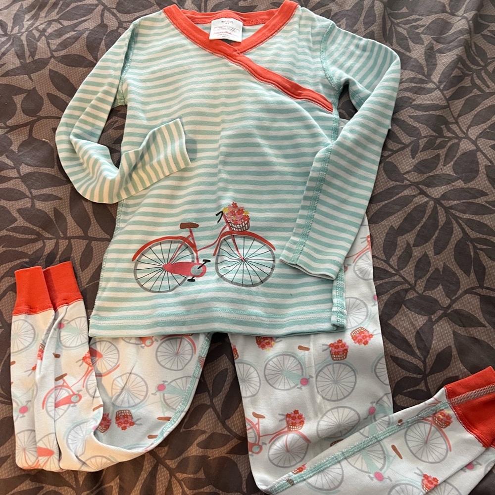 Hanna Andersson Jammie’s size 110 (5T)